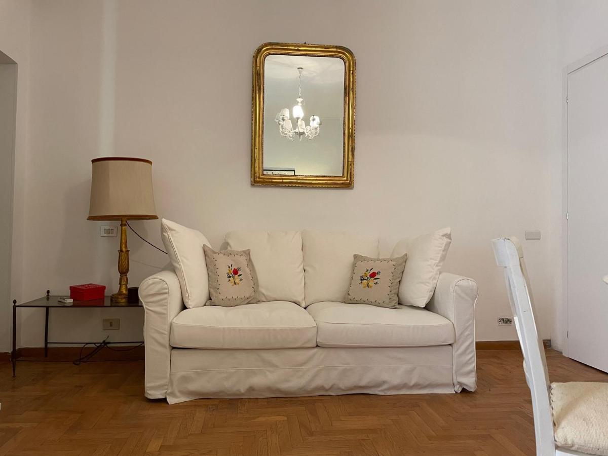 Elegant Apt-Typical Roman Palazzina Pz Alessandria Buitenkant foto