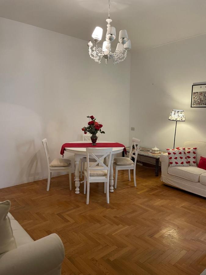Elegant Apt-Typical Roman Palazzina Pz Alessandria Buitenkant foto